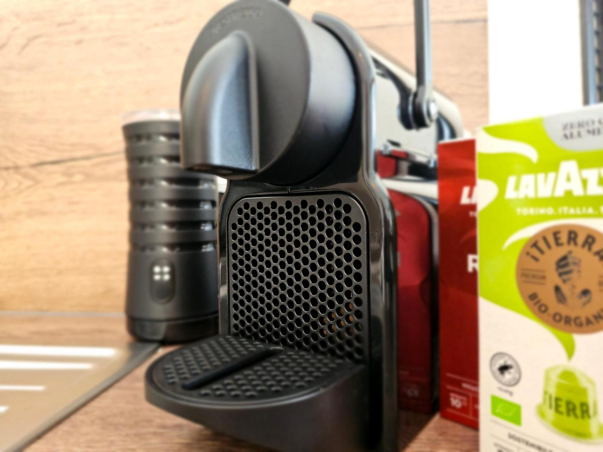 Kolibri - Design Maisonette - Nintendo Switch, Streaming, Bikestore, E-Wallbox Marburg Buitenkant foto